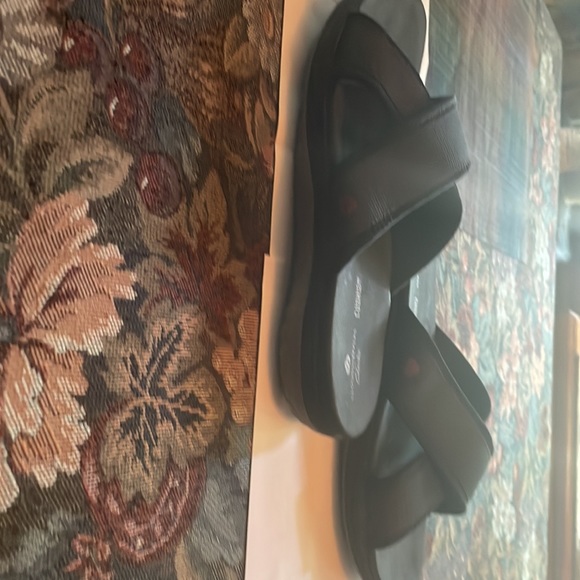 Mens Clarks Cloudstepper sandals - Picture 3 of 3